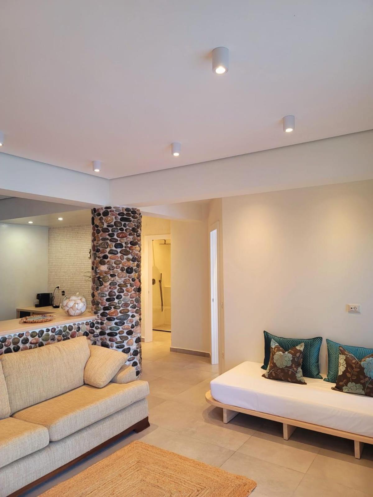 Artis Blue Relax Hotel Himare Bagian luar foto