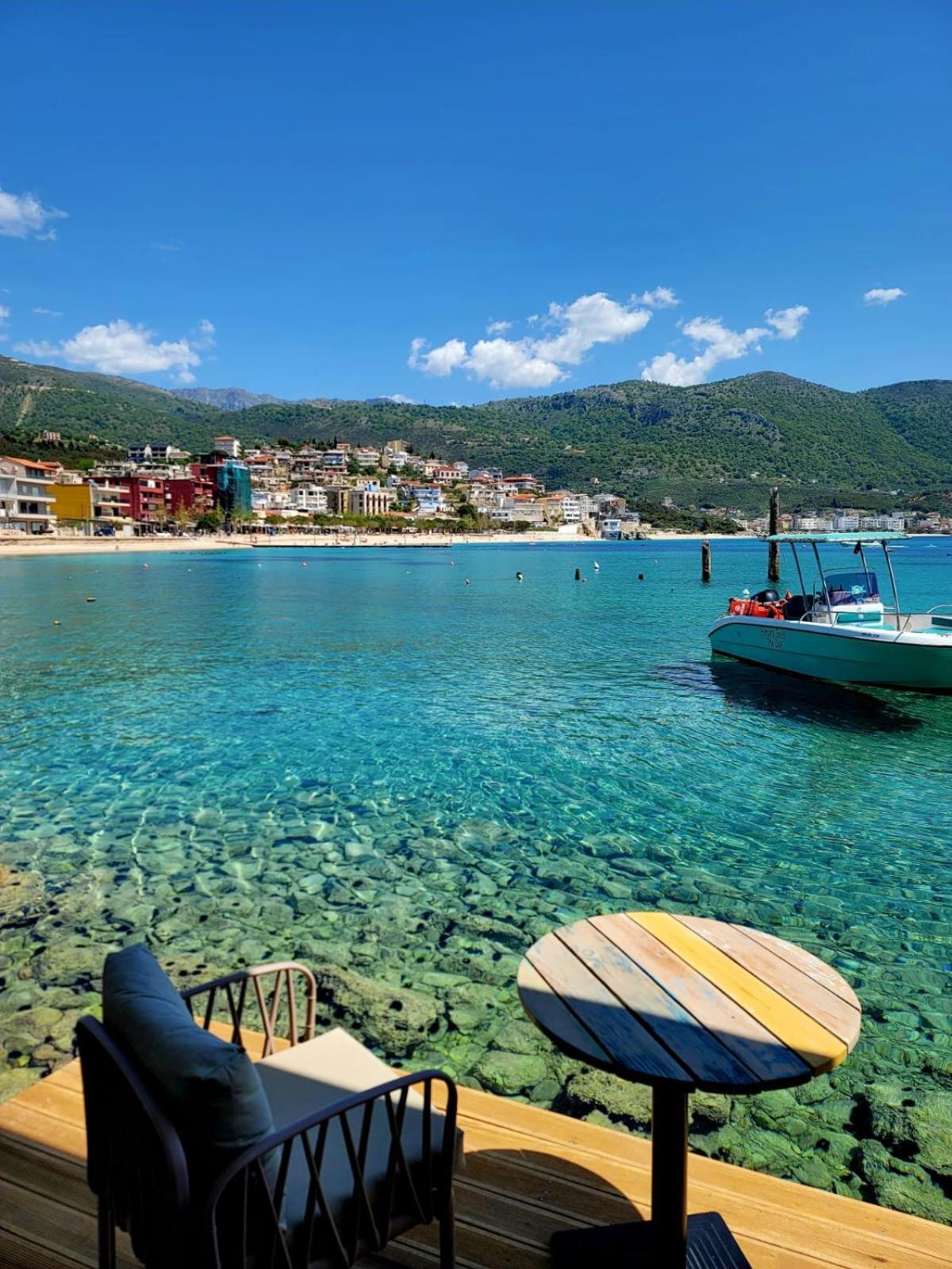 Artis Blue Relax Hotel Himare Bagian luar foto